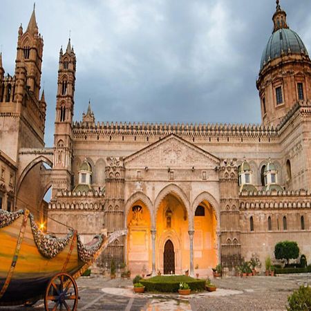 Stazione Armo Villa Palermo Buitenkant foto